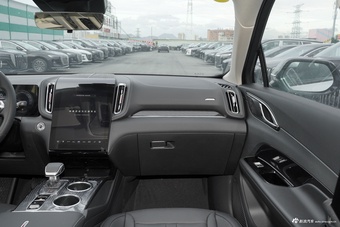 2024款红旗HS3 1.5T 善为版