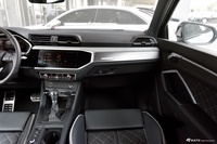 2025款奥迪Q3 Sportback quattro45周年典藏版 40TFSI 时尚型