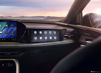 2026款奥迪Q5 Sportback(海外) 基本型 官图