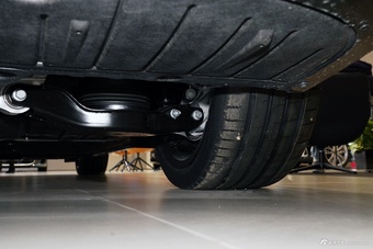 2026款奥迪E5 Sportback 钦定性能quattro型