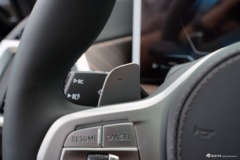 2025款宝马X5 xDrive 40Li M 运动套装