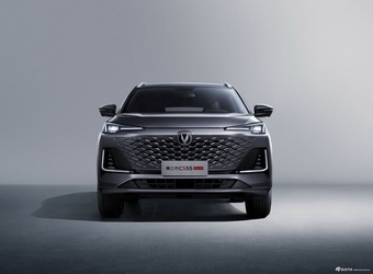 2025款长安CS55 PLUS 第三代 蓝鲸 1.5T 500Bar尊贵型 官图