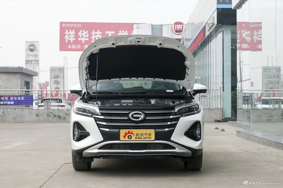 2020款传祺GS4 270T 1.5T自动尊享版