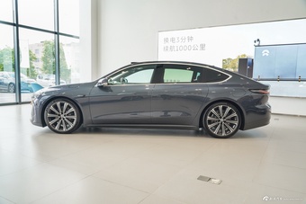 2024款蔚来ET7 100kWh 行政签名版