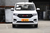 2020款五菱宏光S 1.5L手动标准型 