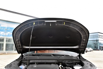 2025款长安CS75 PLUS 第四代 UItra 2.0T 新蓝鲸 擎风型