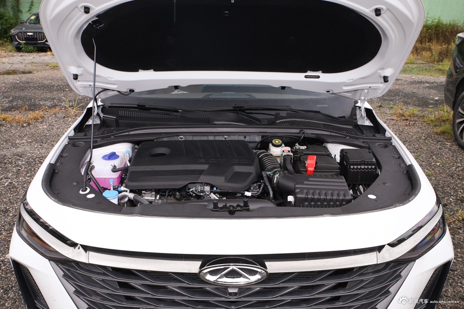 2025款艾瑞泽8 2.0T 自动御+