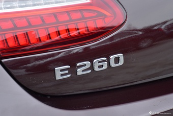 2021款奔驰E级 改款 E 260 轿跑车