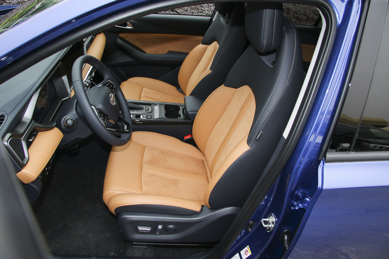 2020款传祺GS4 270T 1.5T 自动至尊版