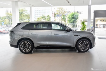 2025款星纪元 ET 增程 265 Pro高速辅助驾驶