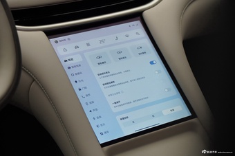 2025款智己L6 四驱性能版