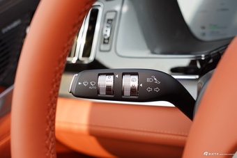 2025款唐DM 智驾版 DM-i 175KM 激光雷达旗舰型