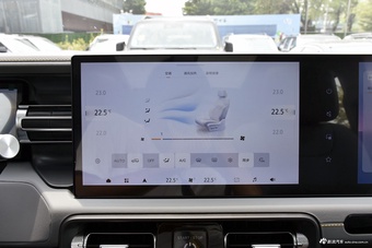 2025款北京BJ40e 魔核电驱进阶版