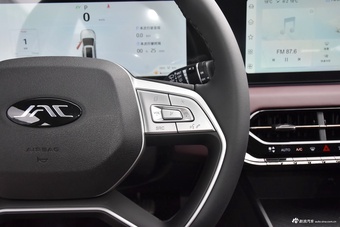 2024款江淮X8 E家 1.5T 110km 家兴版 7座