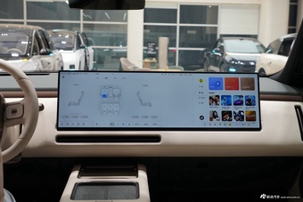 2026款理想L8 Ultra