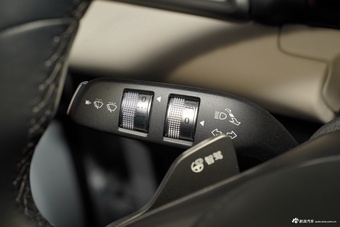 2025款比亚迪元UP 401KM智驾领先版