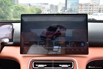 2025款风云A9L 260超长续航尊贵版