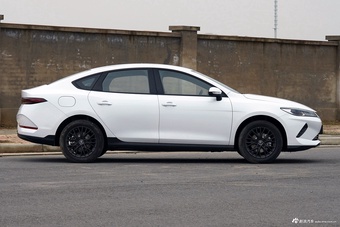 2025款秦PLUS EV 智驾版 510KM进取型