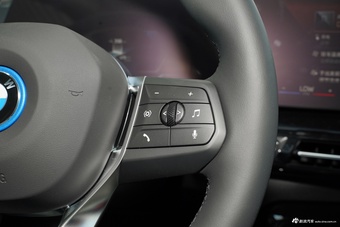 2025款宝马iX1 eDrive25L X设计套装