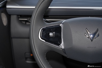 2026款极狐 阿尔法T5 增程 215 元境智行版