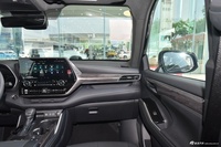2024款皇冠陆放 2.5L HEV四驱尊贵版
