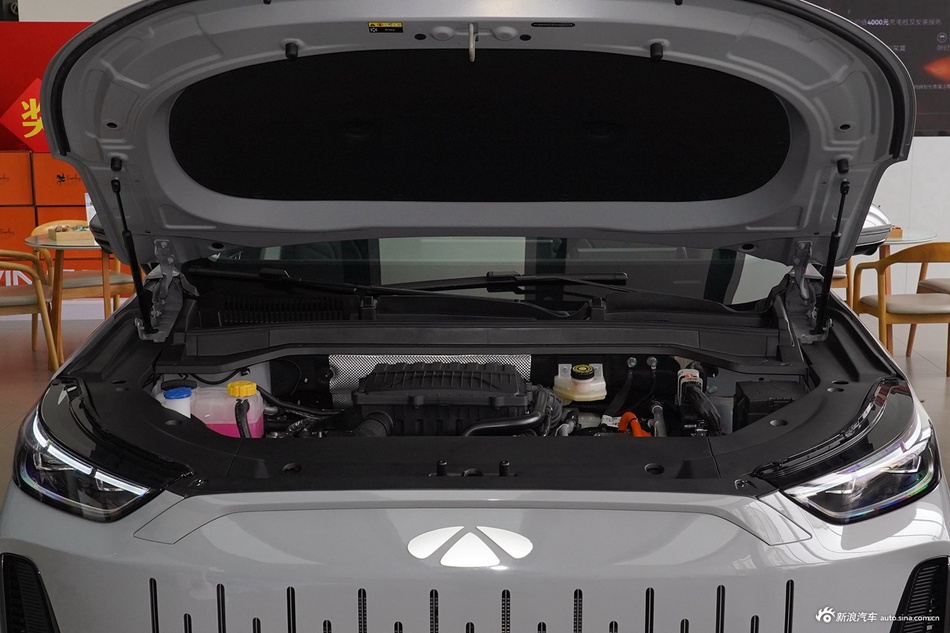 2025款风云T9 120 长续航版旗舰型 7座 磷酸铁锂