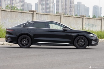 2026款汉EV 智驾版 705KM闪充尊贵版