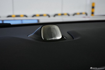 2022款问界M7 1.5T 增程式 四驱旗舰版
