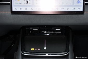 2024款深蓝S05 纯电版