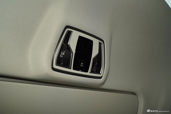 2025款奥迪A8L 45 TFSI quattro 豪华型