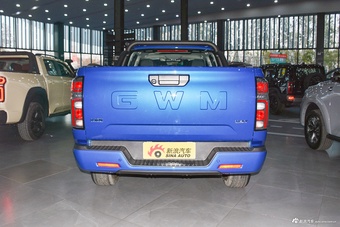 2026款长城炮 2.4T商用炮自动柴油四驱精英型长箱