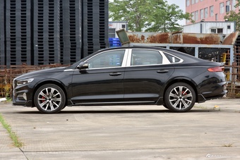 2025款星瑞 东方曜 2.0TD 揽星版