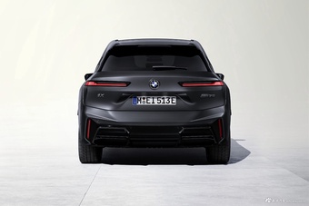 2025款宝马iX M70官图