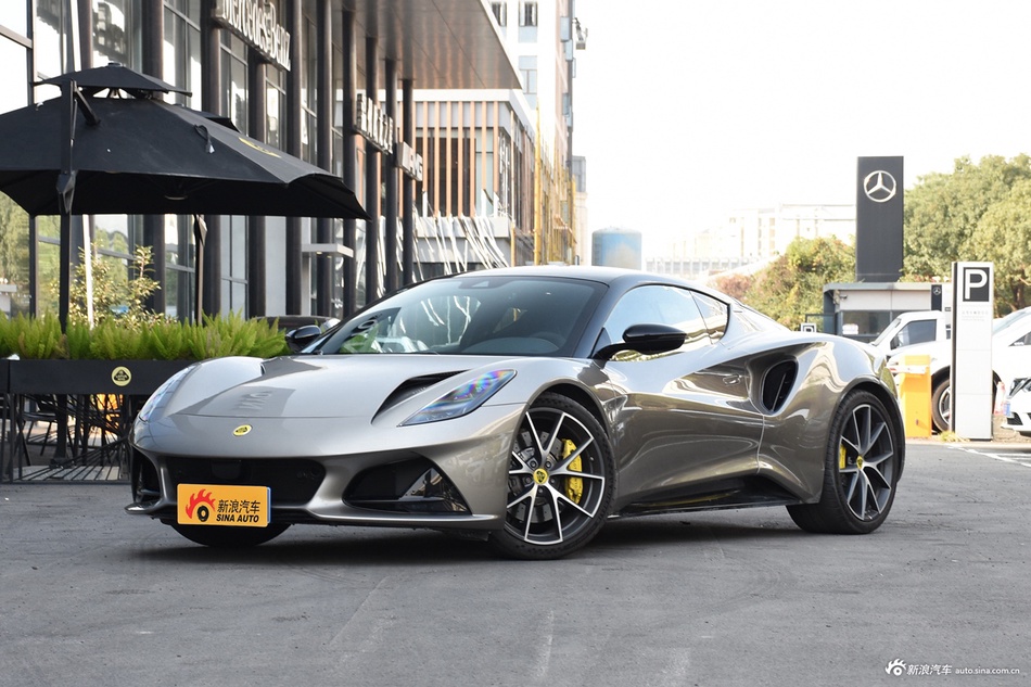 2022款Emira 2.0T First Edition