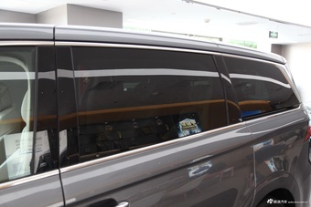 2022款荣威iMAX8 EV 豪华版