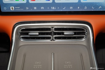 2025款吉利银河M9 210km 四驱领航版