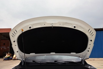 2025款博越L 第四代 1.5TD DCT 扬帆