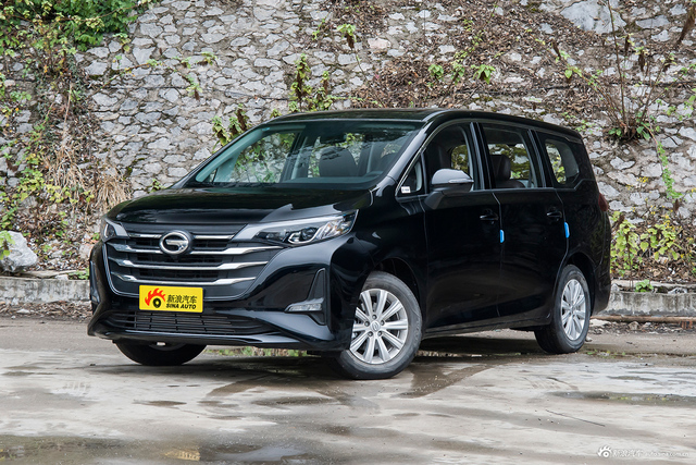 2019款传祺GM6 1.5T自动豪华版7座270T国VI