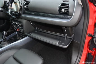 2022款MINI CLUBMAN 1.5T COOPER 鉴赏家