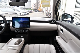 2025款AION UT 420智享版