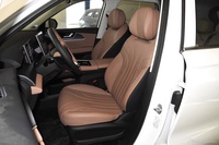 2024款瑞虎8 L 2.0T 两驱舒适版 5座