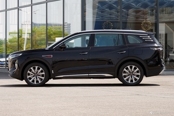 2025款红旗HS7 PHEV 改款 2.0T PHEV 四驱200万辆纪念版 7座