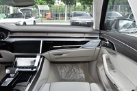 2025款奥迪A8L 55 TFSI quattro 旗舰型