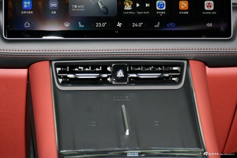 2025款问界M5 增程 Ultra 后驱版