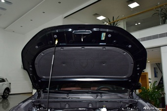 2024款长安CS75 PLUS 第三代 冠军版 1.5T 智驾劲航型