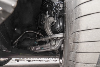 2026款奥迪A6L 40 TFSI 豪华动感型