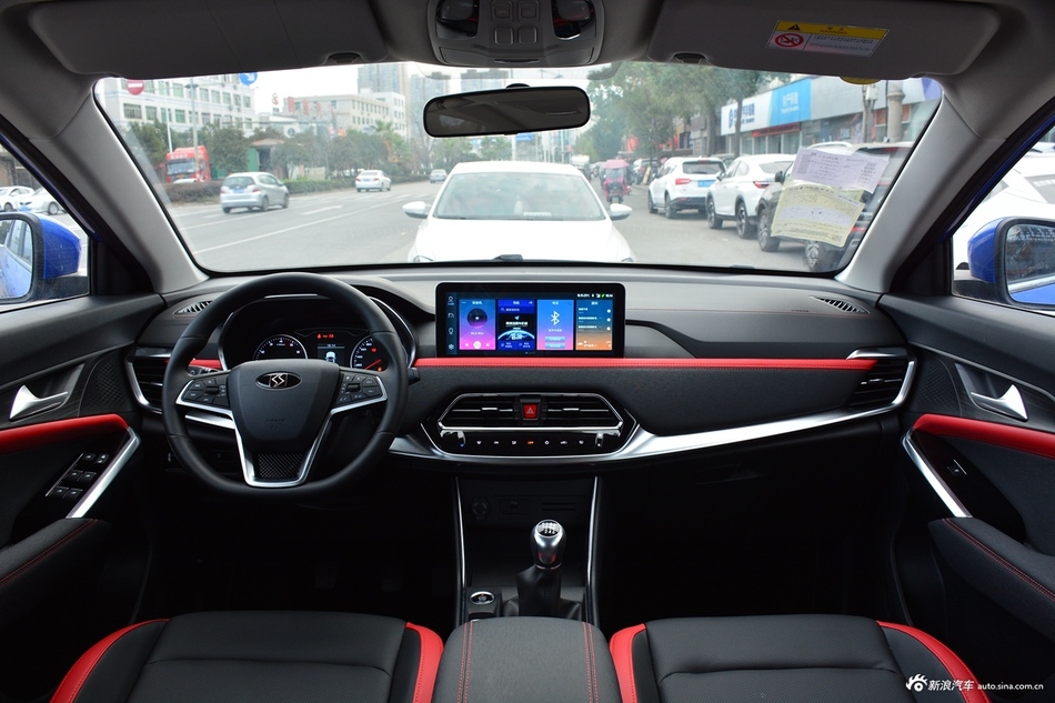 2021款思皓X8 1.5TGDI手动豪华智联版5座