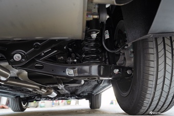 2025款奔腾T90 龙耀版 1.5T 欢享型