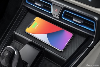 2022款荣威龙猫 官图