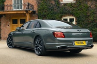 2026款飞驰混动 Flying Spur 官图